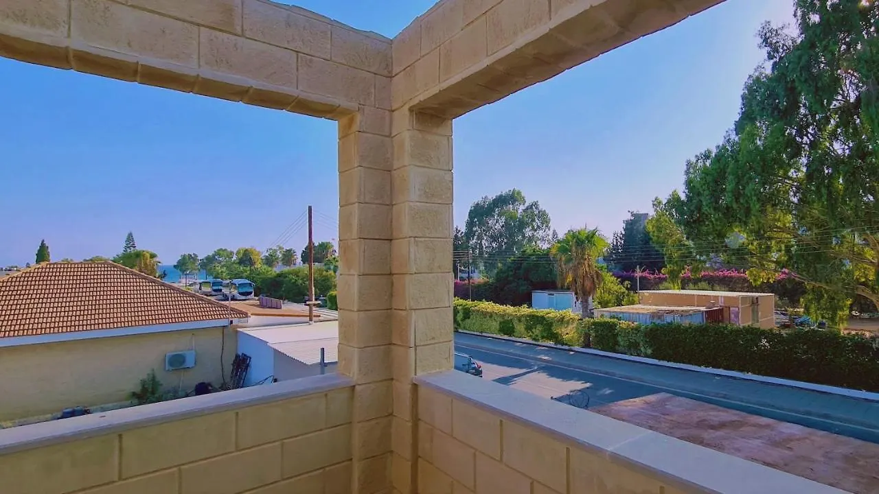 איה נאפה Stay Pernera House קפריסין