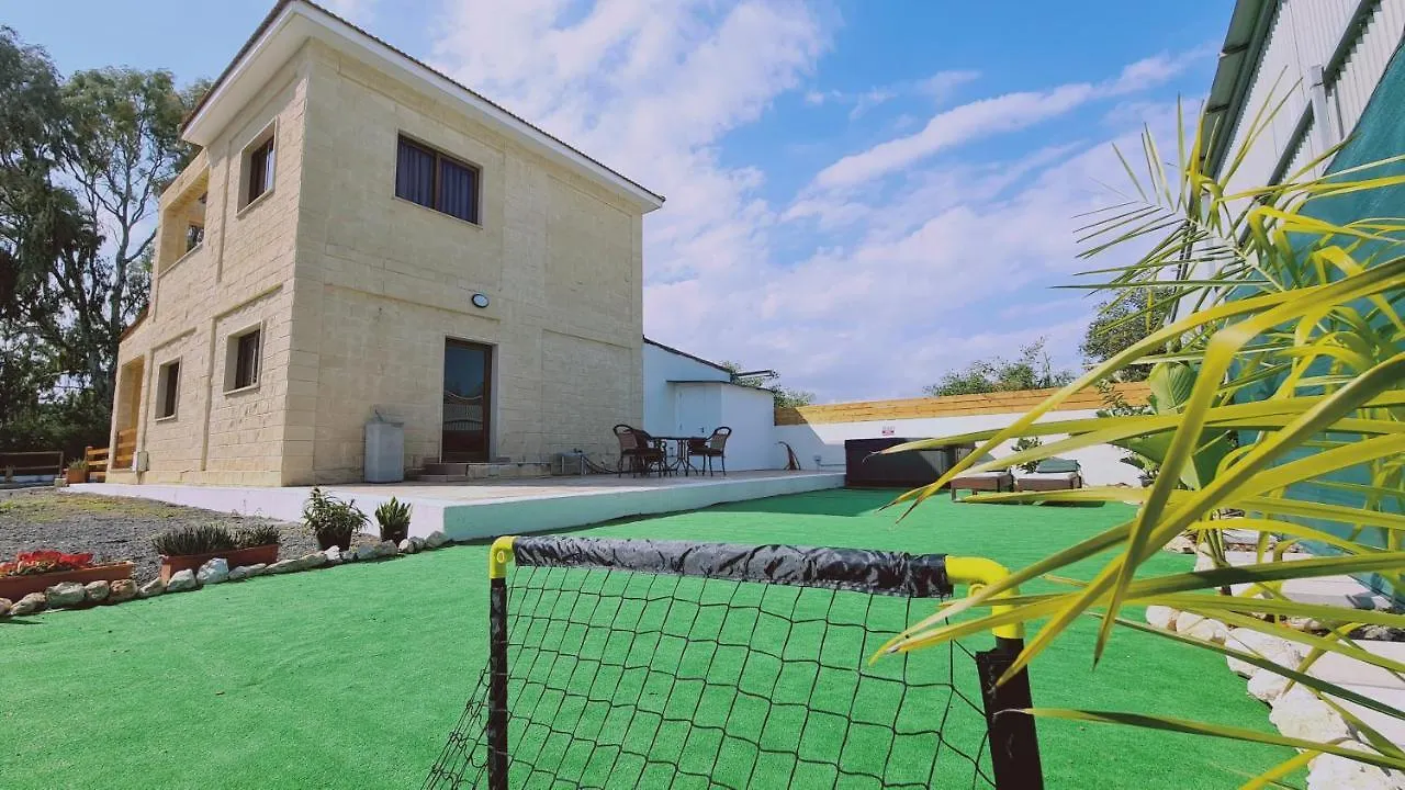 איה נאפה Stay Pernera House קפריסין
